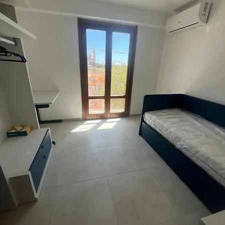 Nido D'amorecon Vista Mare 圣玛丽亚纳瓦雷